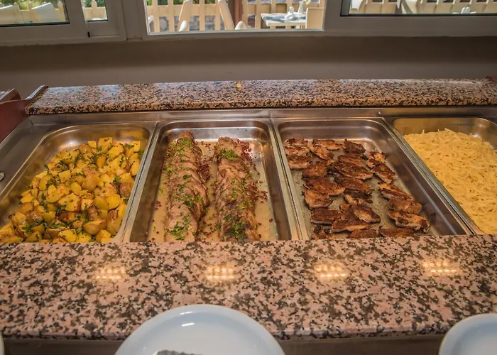 Porto Planos Beach Hotel